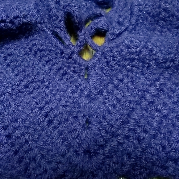 Handmade Flower of Life crop top - Picture 3 of 3